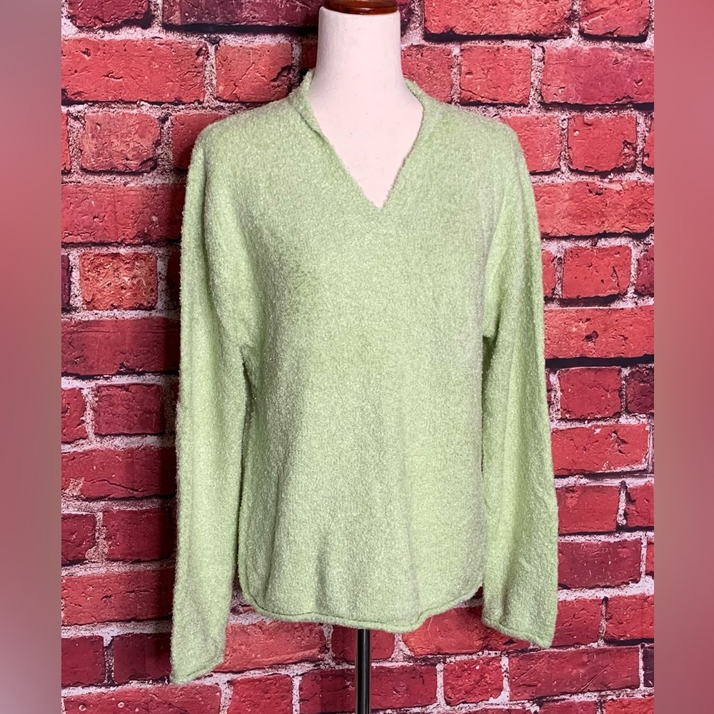 3/$20 Croft & Barrow Women’s Green Sweater sparkly Size Large